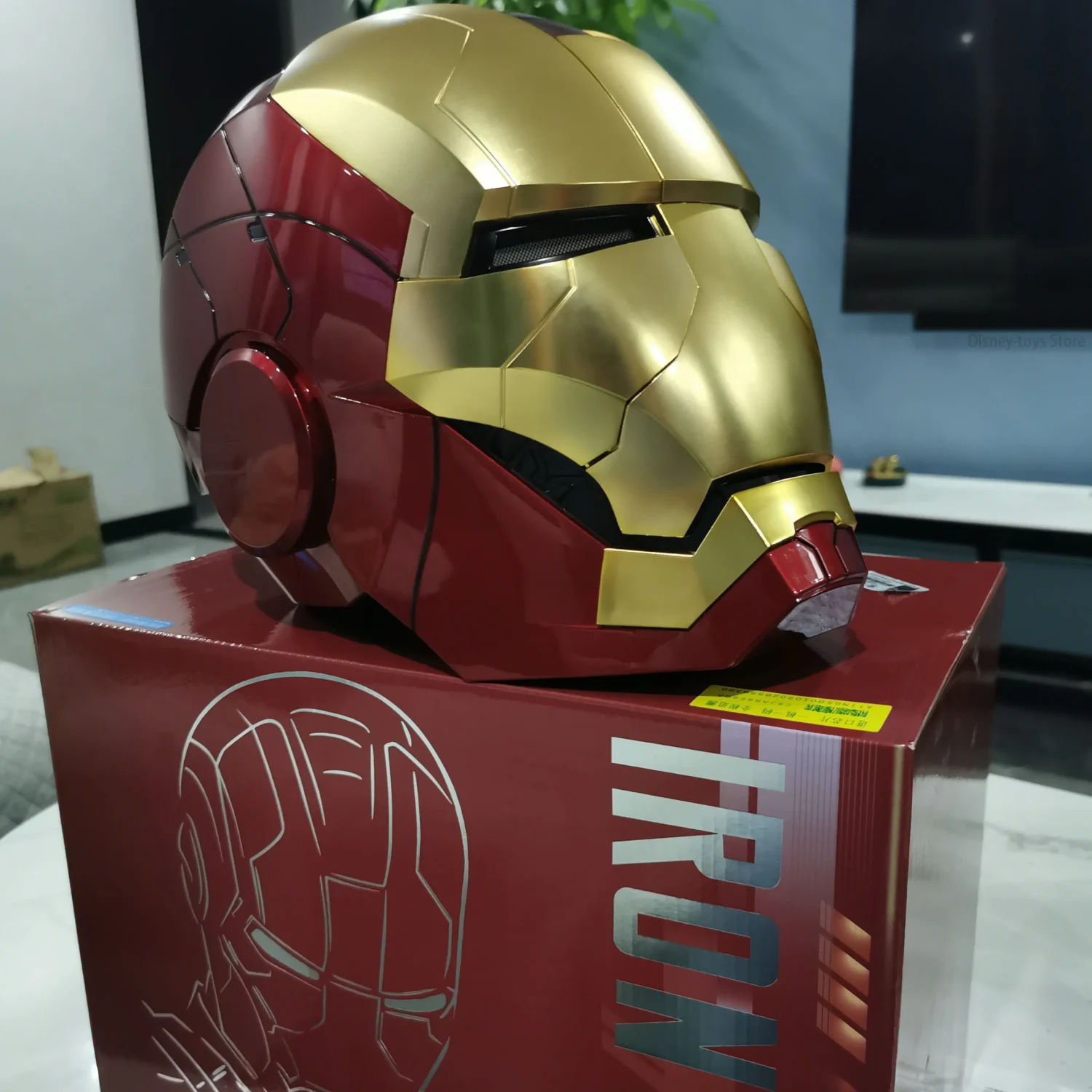 The Avengers Iron Man Tony Helmet 1:1 Mk5 Electric Multi-piece Opening And Closing English Voice Control Figure Toys Dolls Gifts